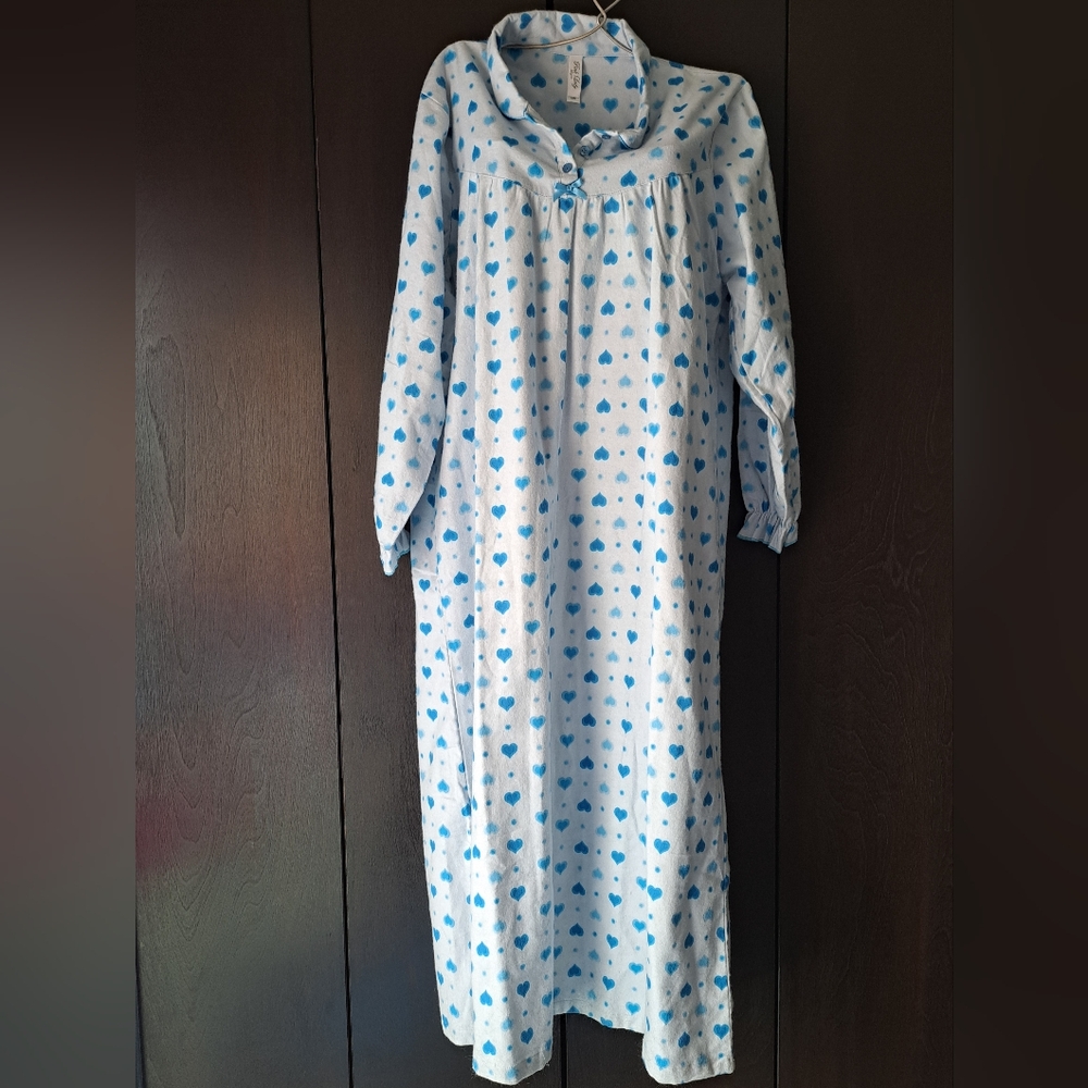 Pink Lady Cotton Blue Heart Pattern Maxi Nightgown Size Medium NWOT